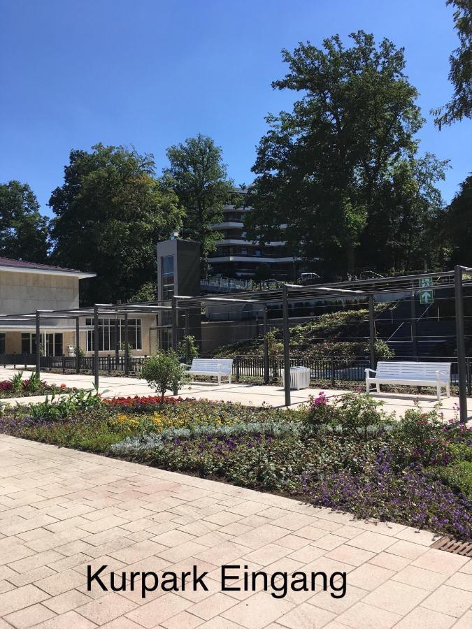 Appartementresidenz Am Kurpark - Ferienwohnungen Mit Pool & Sauna & Garage Bad Salzuflen Εξωτερικό φωτογραφία